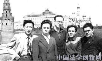 學(xué)習(xí)拉丁文和羅馬法