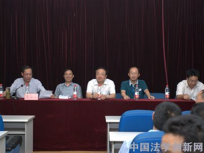2011西部大開發(fā)·環(huán)境資源法制論壇在重慶大學(xué)成功舉行