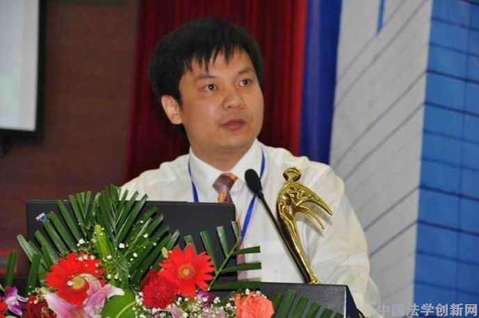 【圖文概況】2011年中國食品安全法治高峰論壇陜西分論壇