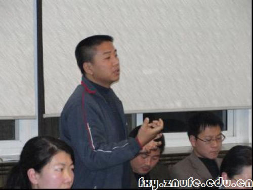 中南財經(jīng)政法大學(xué)法學(xué)學(xué)部青年學(xué)者學(xué)術(shù)沙龍啟動