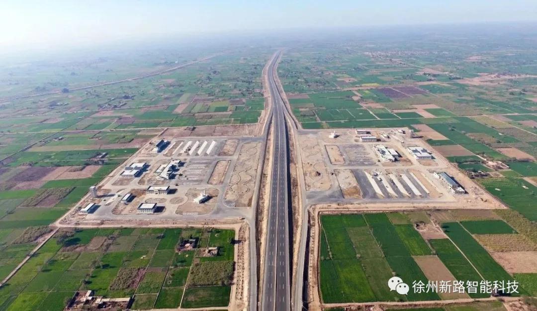 新路科技滑模機(jī)攻堅克難創(chuàng)佳績，中鐵二十局海外工程再獲好評！